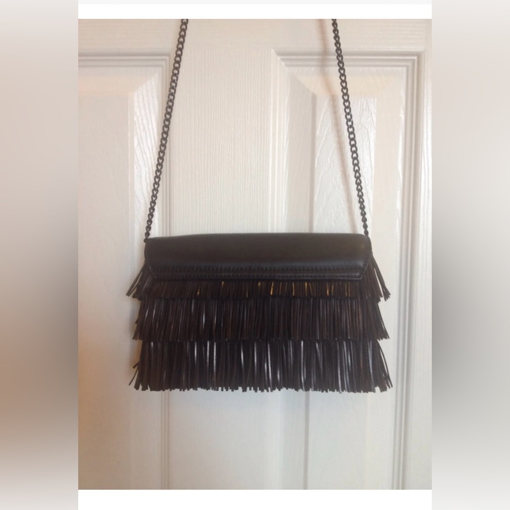 Pre-Loved Loeffler Randall Leather Fringe Crossbody Bag in Black! - Picture 4 of 8